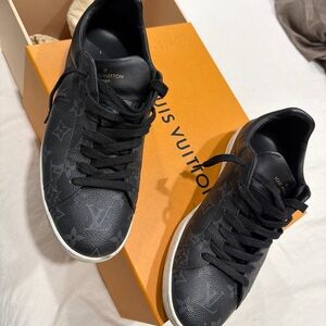Louis Vuitton Monogram Black Sneakers Luxembourg